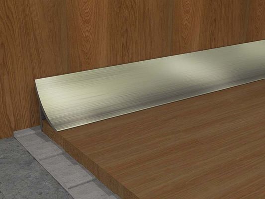 Tira de terminação da beira de aço inoxidável em forma de Y da borda da telha da guarnição 0.6mm do assoalho