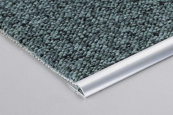 A tira de transição de alumínio do tapete do perfil anodizou o tratamento de superfície